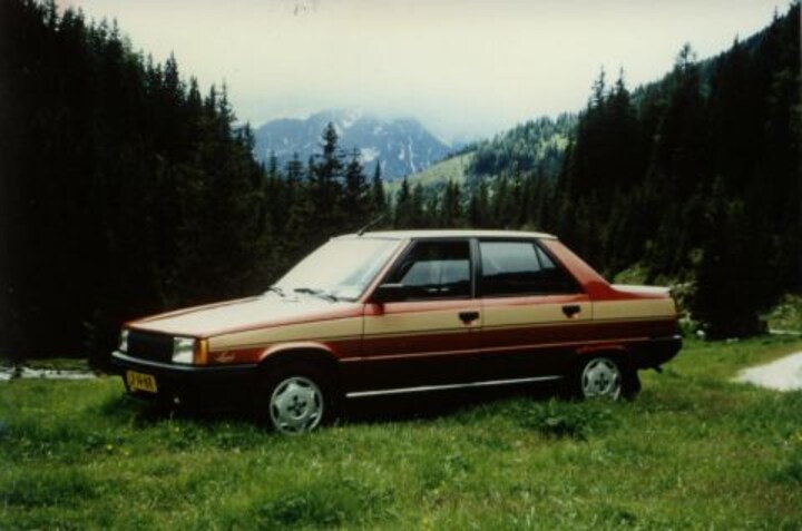 Renault 9 GTL