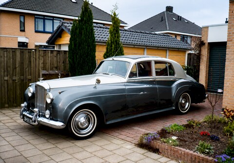 Bentley S1