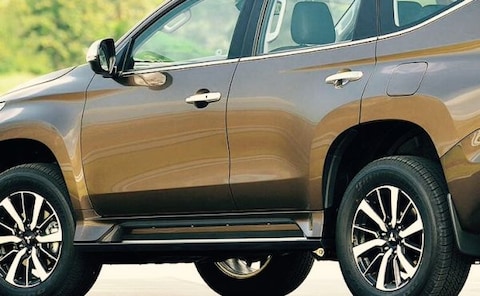 Mitsubishi Pajero Sport Dakar 4x4 AT