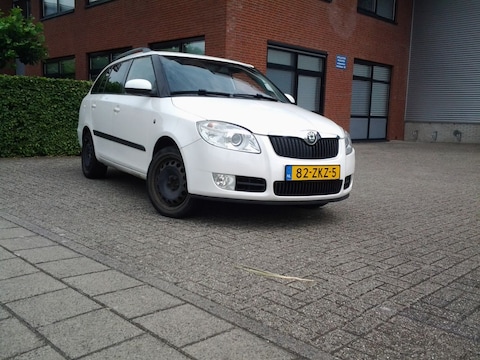 Skoda Fabia Combi 1.6 16V Sport