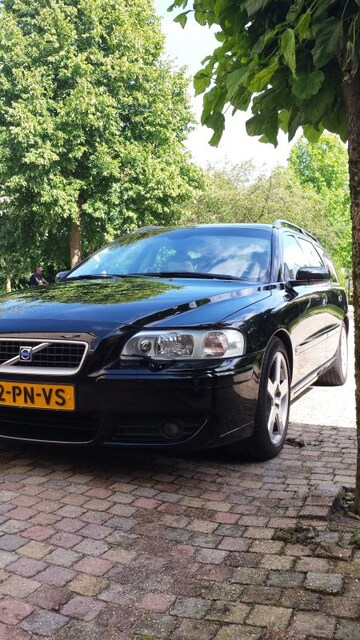 Volvo V70 R (2004)