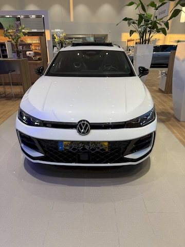Volkswagen Passat Variant 1.5 eHybrid 204pk R-Line Edition (2025)
