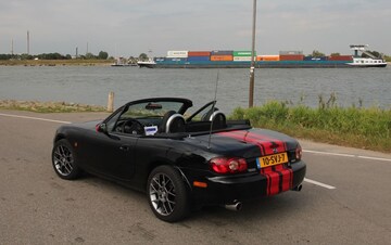 Mazda MX-5 1.8 S-VT Touring (2004)