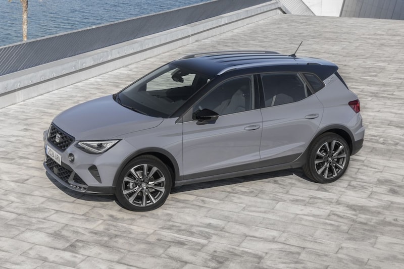 Seat Arona viert Ibiza-feestje mee met FR Anniversary