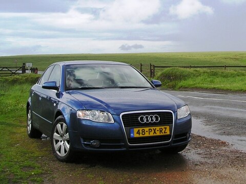 Audi A4 2.0 TDI 140pk Pro Line