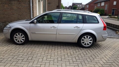 Renault Mégane Grand Tour 1.6 16V Tech Line