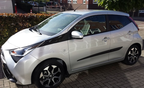 Toyota Aygo 1.0 VVT-i x-first
