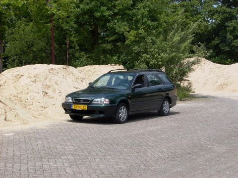 Suzuki Baleno Wagon 1.8 GTX (1998)