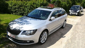 Skoda Superb Combi 2.0 TDI 170pk Elegance (2014)