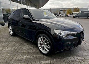 Alfa Romeo Stelvio 2.0T 280pk AWD First Edition (2017)