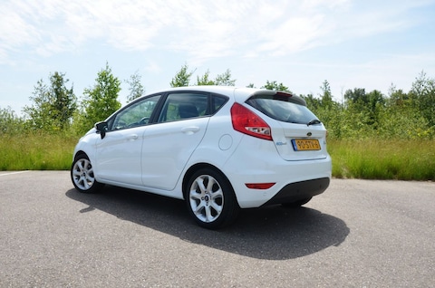 Ford Fiesta 1.6 TDCi Econetic Trend (2011)