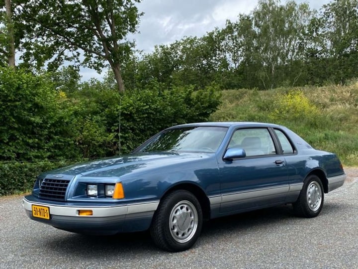 Ford Thunderbird (1985)