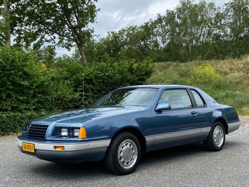 Ford Thunderbird (1985)