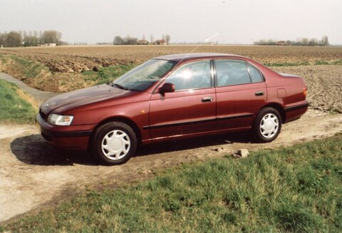 Toyota Carina E 1.6 XLi