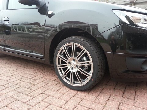 Dacia Logan MCV TCe 90 Prestige (2014)