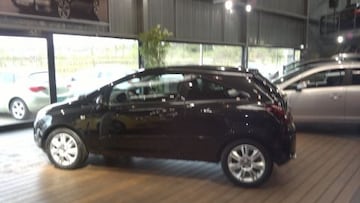 Opel Corsa 1.2 ecoFLEX Bi-Fuel Color Edition (2012)
