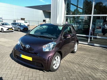 Toyota iQ 1.0 VVT-i Comfort (2009)