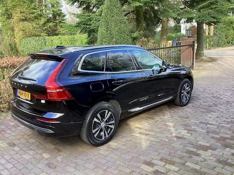 Volvo XC60 T6 Plug-in Hybrid AWD Plus