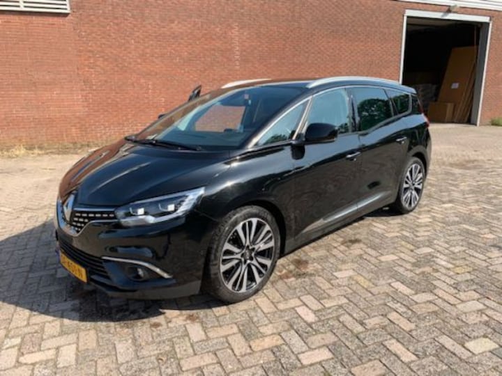 Renault Grand Scénic dCi 160 Initiale Paris (2018)
