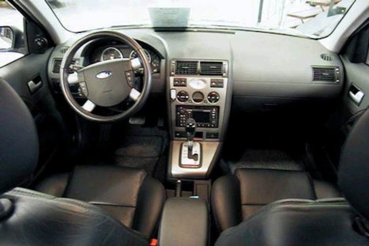 Ford Mondeo Wagon 2.0 TDCi 130pk Collection