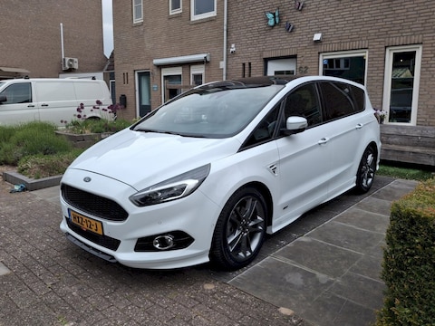 Ford S-MAX 2.0 EcoBoost ST-Line (2018)