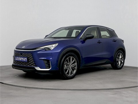 Lexus LBX 1.5 HEV Elegant