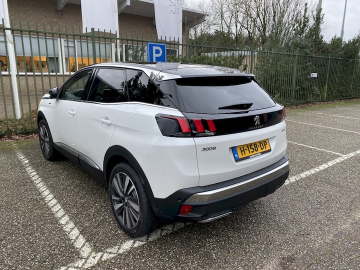 Peugeot 3008 GT-line 1.2 PureTech 130 (2020)