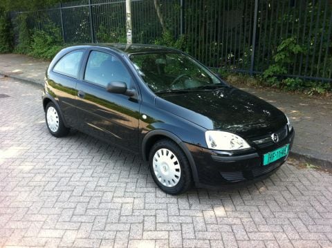 Opel Corsa 1.2-16V Rhythm