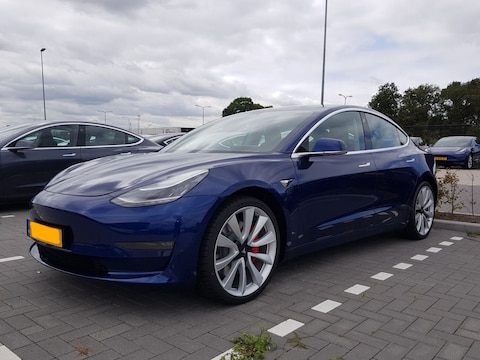 Tesla Model 3 Performance AWD (2019)