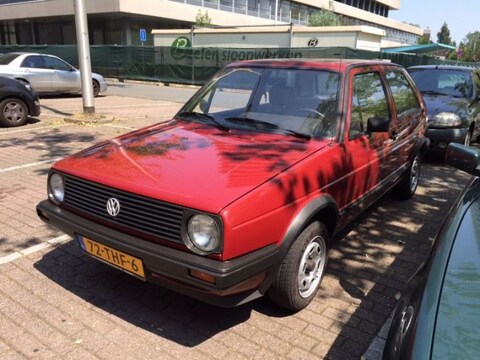 Volkswagen Golf 1.6