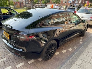 Tesla Model 3 Long Range AWD (2023)