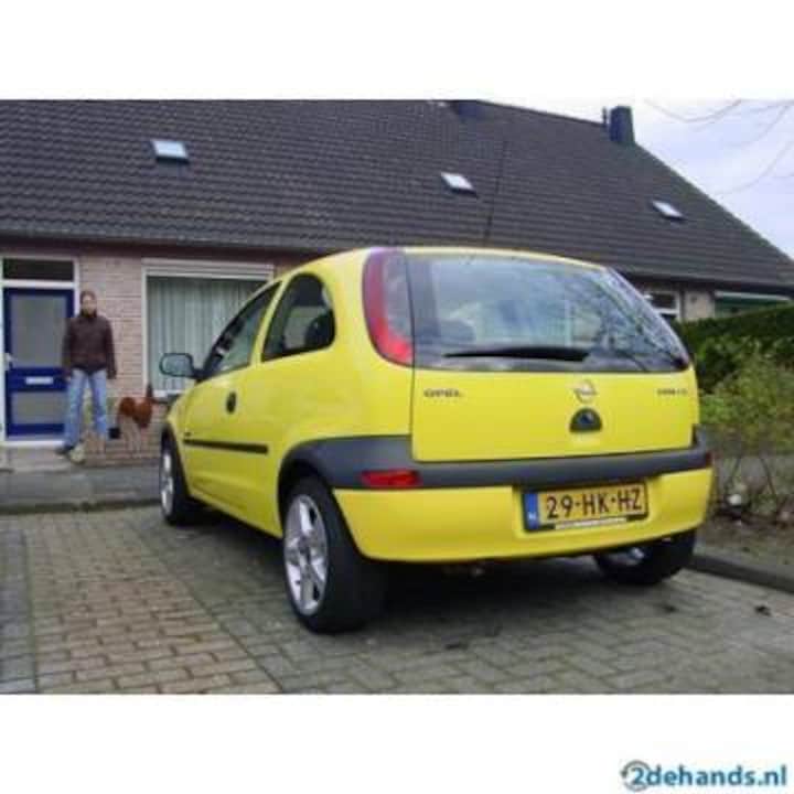 Opel Corsa 1.2-16V Comfort (2001)