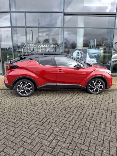 Toyota C-HR 2.0 Hybrid Bi-Tone