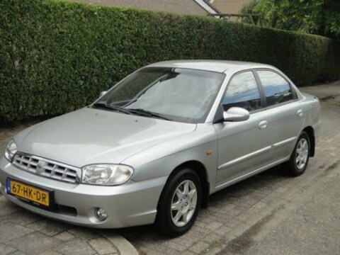 Kia Mentor 1.6 LS