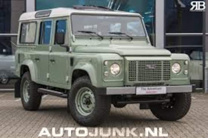Land Rover Defender 110 2.2 TD Station Wagon X-TECH