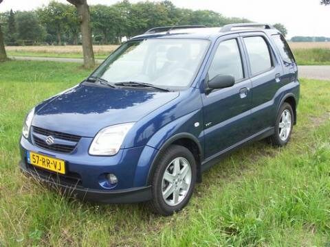 Suzuki Ignis 1.5 GLX (2005)