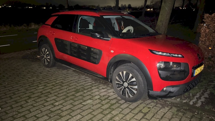 Citroen C4 Cactus PureTech 82 Shine (2014)