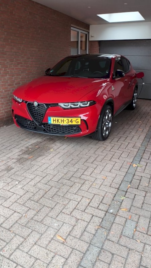 Alfa Romeo Tonale 1.3T Plug-In Hybrid 280pk Veloce