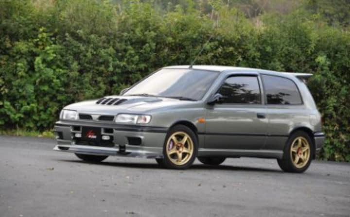 Nissan Sunny 2.0 GTi-R