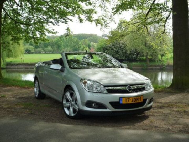 Opel Astra TwinTop 1.8 Temptation