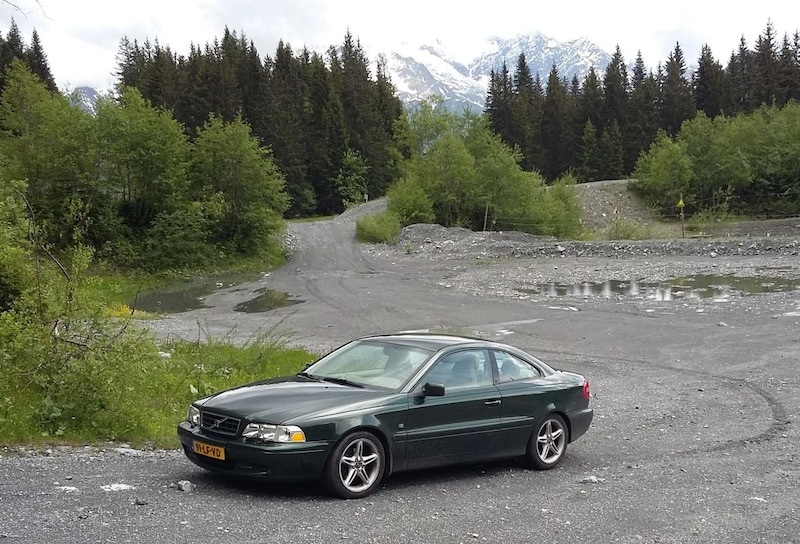 Volvo C70 2.4 T (2000)