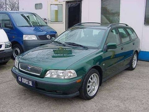 Volvo V40 T4 Luxury-Line (1999)