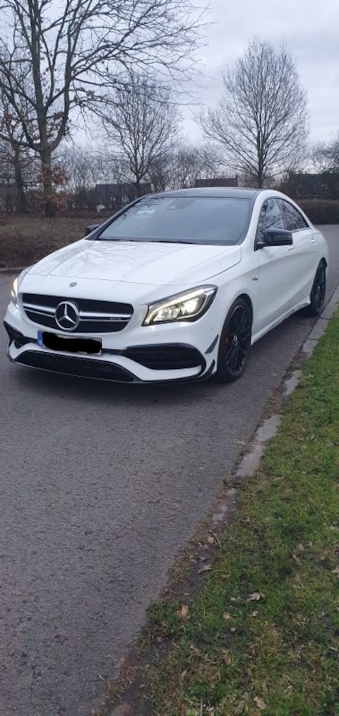 Mercedes-Benz CLA 45 AMG 4MATIC