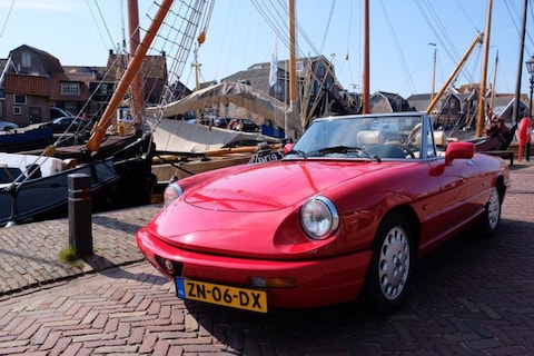 Alfa Romeo Spider 2.0