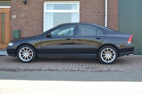 Volvo S60 2.4 140pk (2004)