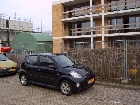 Daihatsu Sirion 2 1.3 16V DVVT Sport (2006)