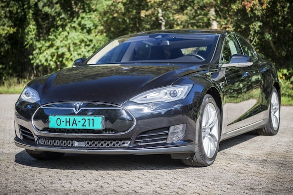 Tesla Model S