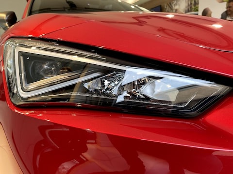 Seat Leon 1.5 eTSI 150pk FR Launch Edition