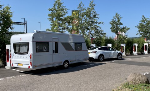 Tesla Model Y Long Range AWD