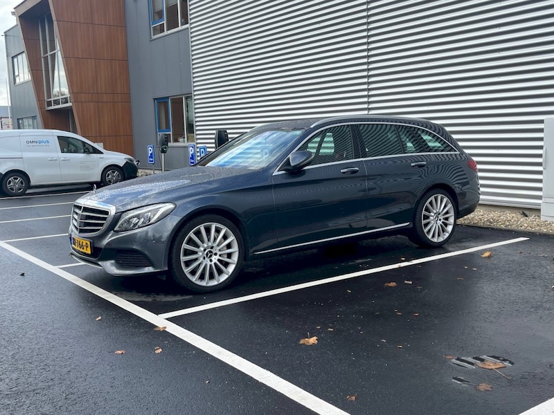 Mercedes-Benz C 350 e Estate Lease Edition (2015)